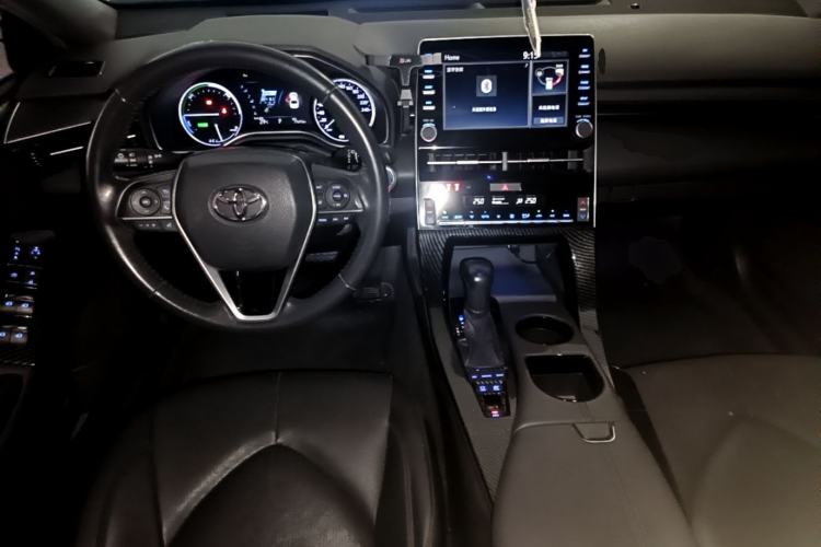 Used Toyota Avalon 2019 Dual-Engine 2.5L Luxury Edition China VI Standard Center Console