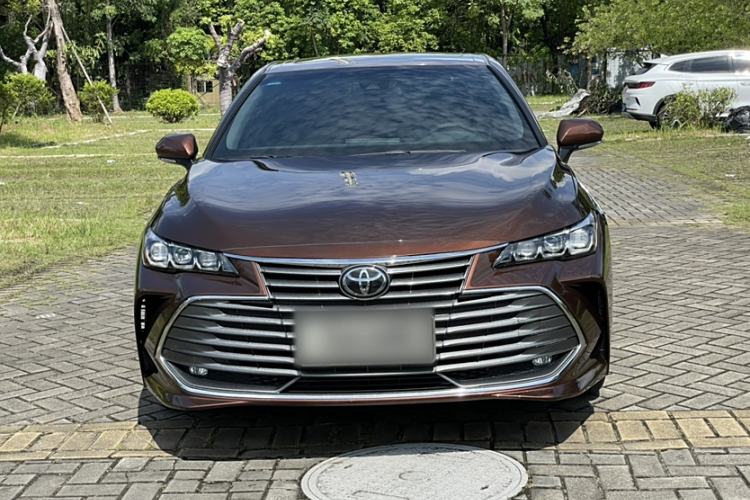 Used Toyota Avalon 2019 2.5L Ambition Version China VI Standard Exterior 1
