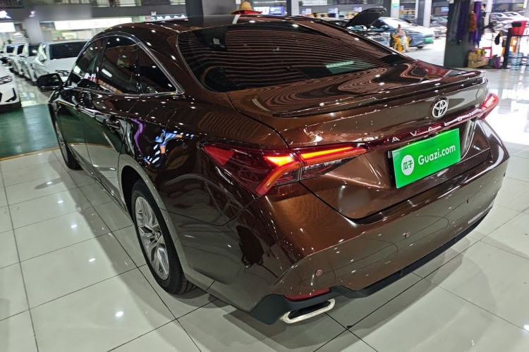 Used Toyota Avalon 2019 2.5L Ambition Version China VI Standard Exterior 2