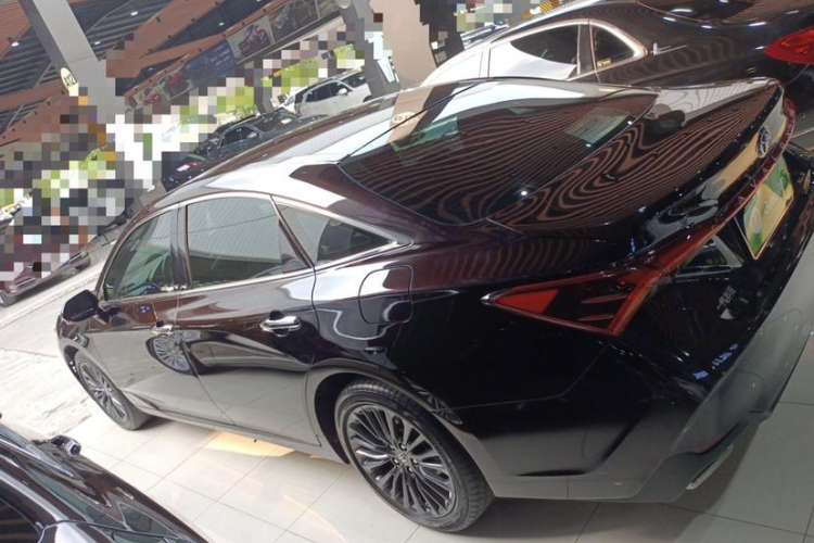 Used Toyota Avalon 2019 2.0L XLE Premium Edition China VI Exterior 3