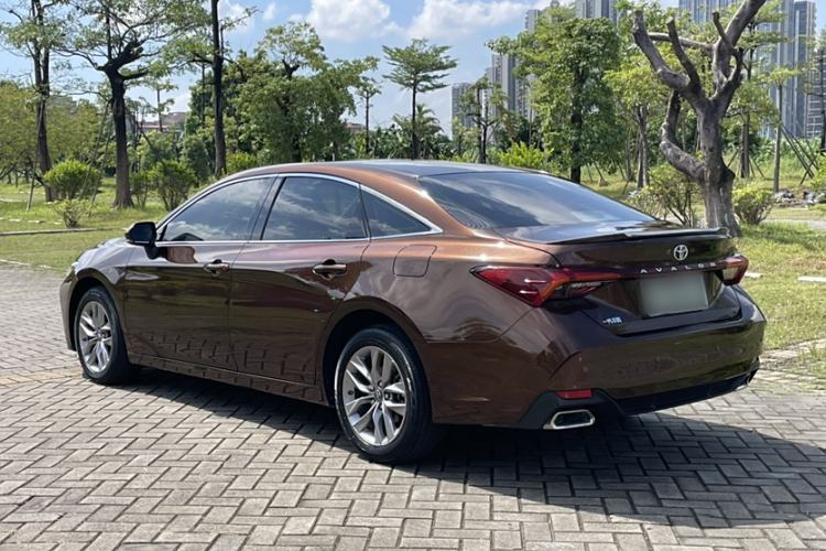 Used Toyota Avalon 2019 2.5L Ambition Version China VI Standard Exterior 4