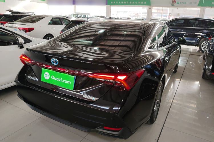 Used Toyota Avalon 2019 Dual-Engine 2.5L Luxury Edition China VI Standard Exterior 5