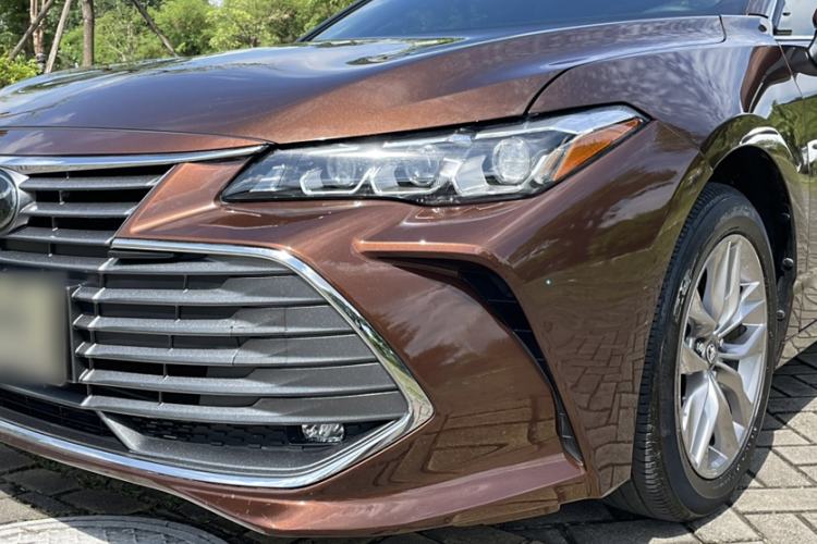 Used Toyota Avalon 2019 2.5L Ambition Version China VI Standard Exterior 7