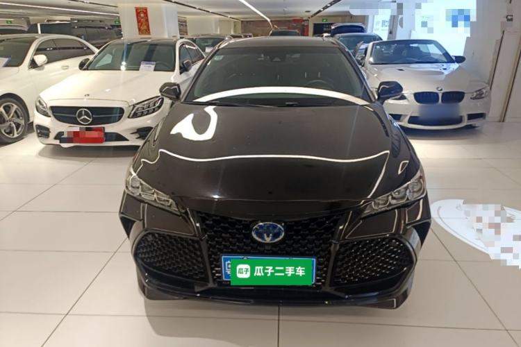 Used Toyota Avalon 2019 Dual-Engine 2.5L Luxury Edition China VI Standard Front