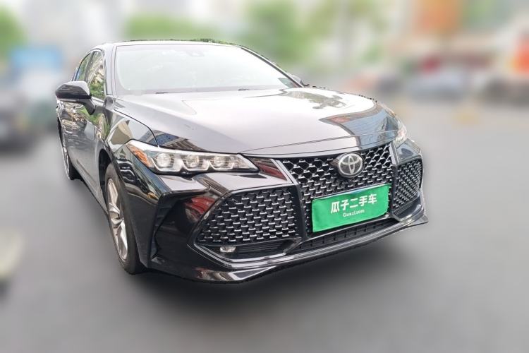 Used Toyota Avalon 2019 2.0L Luxury Edition China VI Standard Front Right 45 Deg
