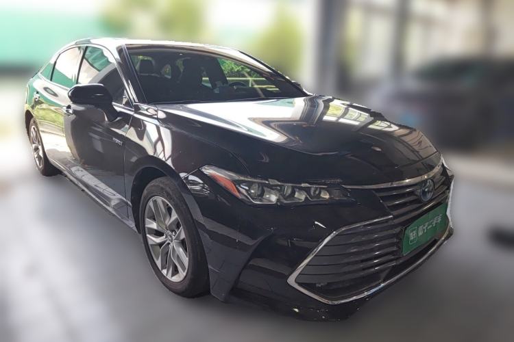 Used Toyota Avalon 2019 Dual-Engine 2.5L Luxury Edition China VI Standard Front Right 45 Deg