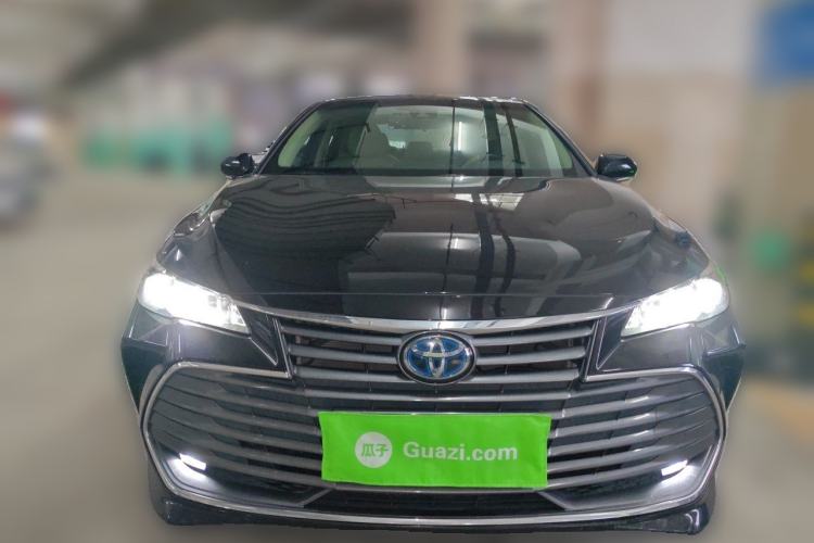 Used Toyota Avalon 2019 Dual-Engine 2.5L Luxury Edition China V Standard Front