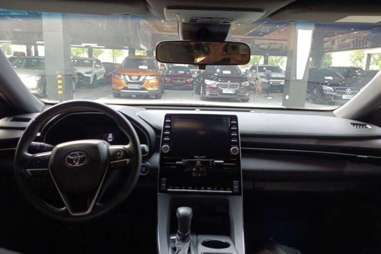 Used Toyota Avalon 2019 2.0L XLE Premium Edition China VI Interior 1