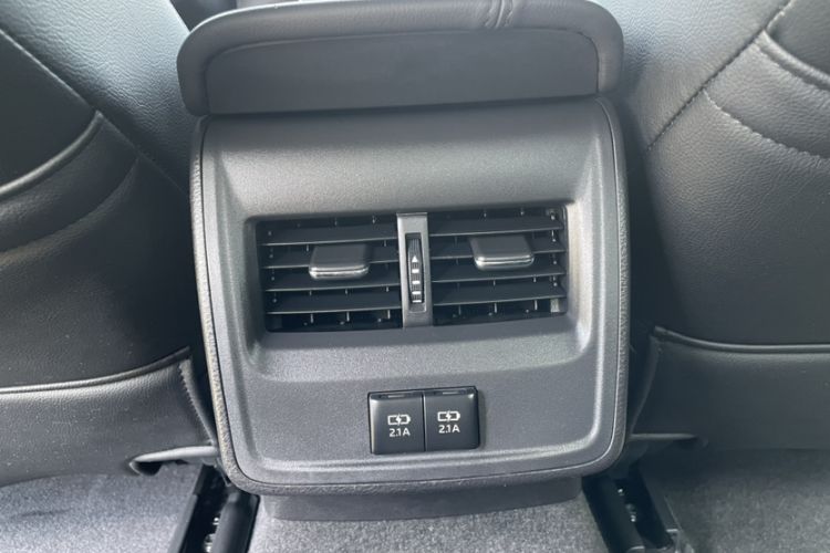 Used Toyota Avalon 2019 2.5L Ambition Version China VI Standard Interior 6