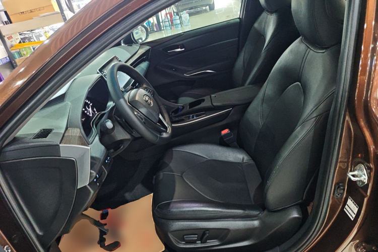 Used Toyota Avalon 2019 2.5L Ambition Version China VI Standard Left Front Seat