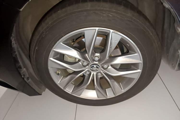 Used Toyota Avalon 2019 Dual-Engine 2.5L Luxury Edition China VI Standard Left Front Wheel Hub