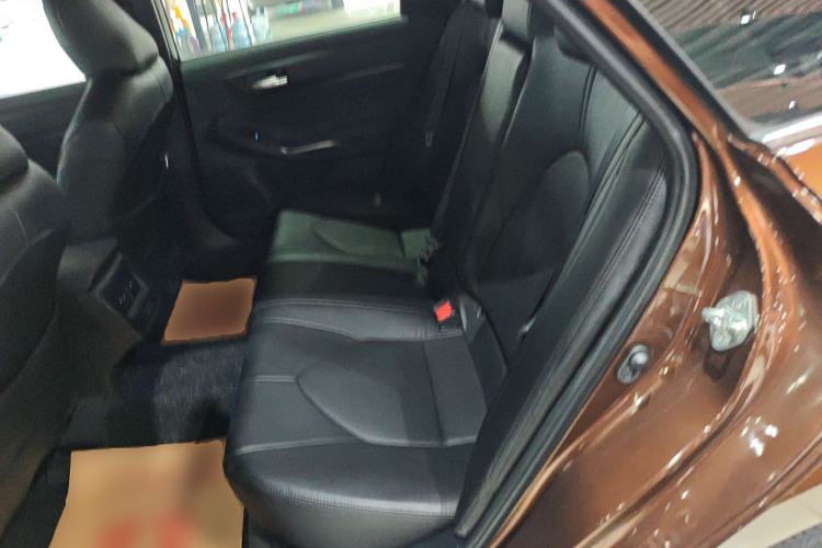 Used Toyota Avalon 2019 2.5L Ambition Version China VI Standard Left Rear Seat