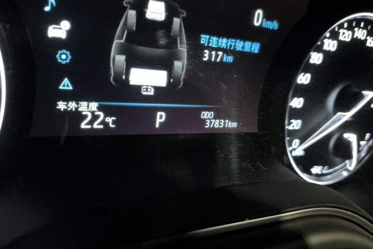 Used Toyota Avalon 2019 Dual-Engine 2.5L XLE Prestige Version China VI Standard Odometer Close Up