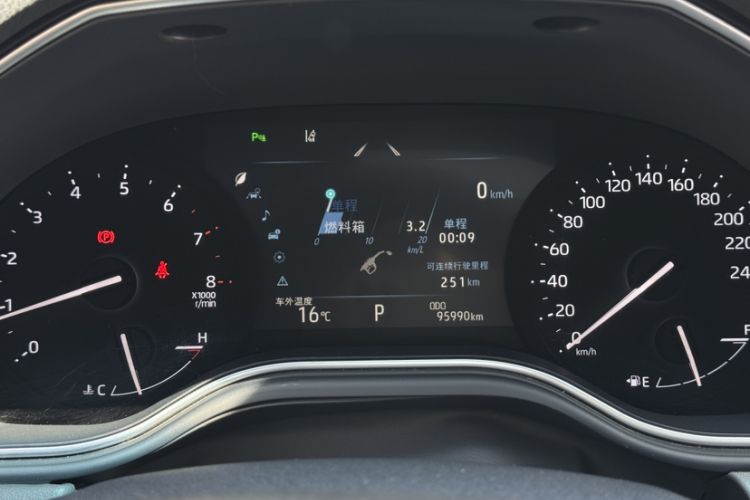 Used Toyota Avalon 2019 2.0L Luxury Edition China VI Standard Odometer Close Up