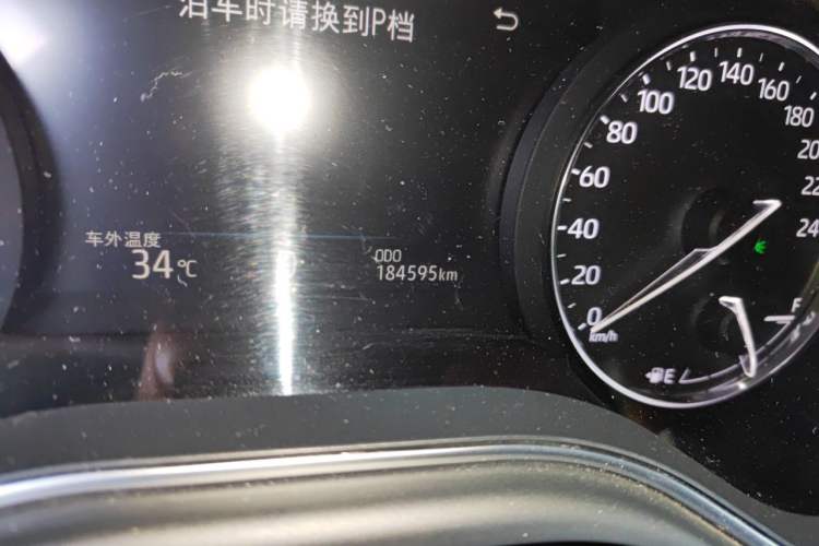 Used Toyota Avalon 2019 Dual-Engine 2.5L Luxury Edition China VI Standard Odometer Close Up