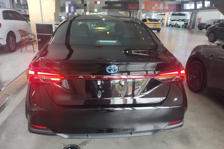 Used Toyota Avalon 2019 Dual-Engine 2.5L Luxury Edition China VI Standard Rear