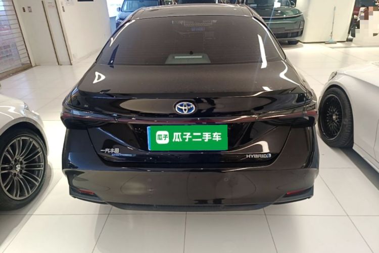 Used Toyota Avalon 2019 Dual-Engine 2.5L Luxury Edition China VI Standard Rear