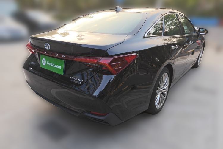 Used Toyota Avalon 2019 Dual-Engine 2.5L Limited Flagship Edition China VI Standard Rear Right 45 Deg