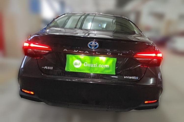 Used Toyota Avalon 2019 Dual-Engine 2.5L Luxury Edition China V Standard Rear