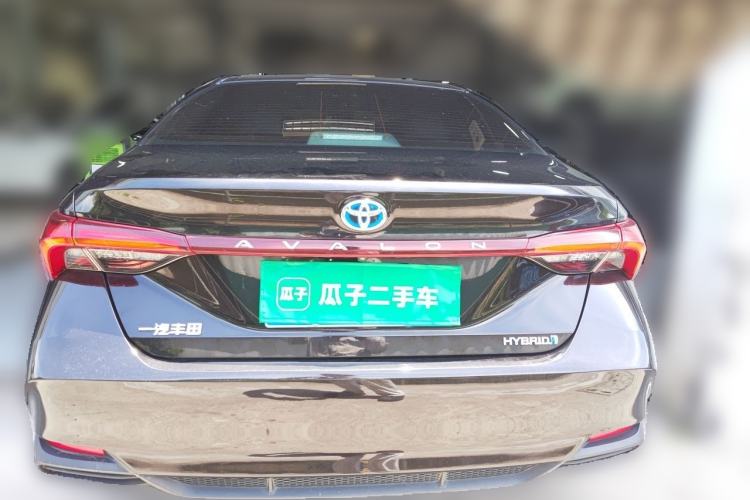 Used Toyota Avalon 2019 Dual-Engine 2.5L Luxury Edition China VI Standard Rear