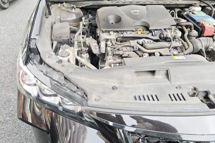 Used Toyota Avalon 2019 2.0L Luxury Edition China VI Standard Right Front Headlight