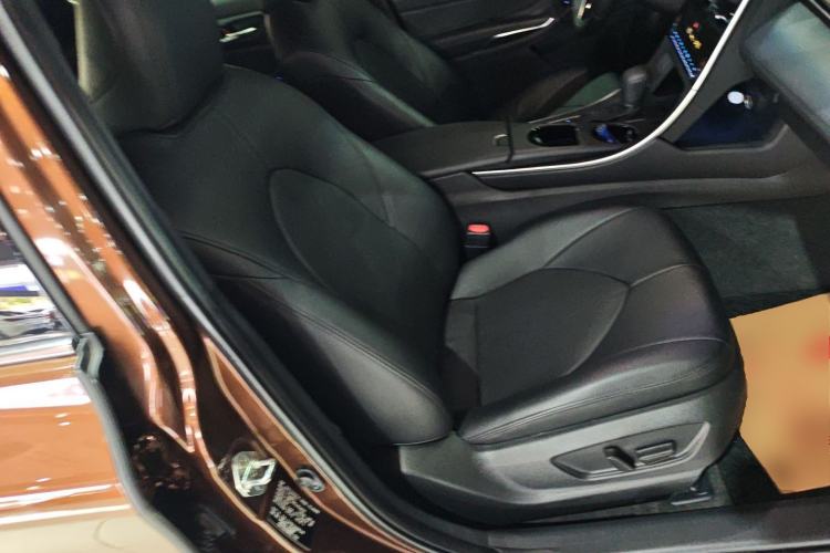Used Toyota Avalon 2019 2.5L Ambition Version China VI Standard Right Front Seat