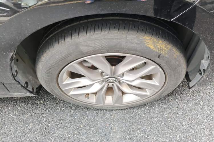 Used Toyota Avalon 2019 2.0L Luxury Edition China VI Standard Right Front Wheel Hub