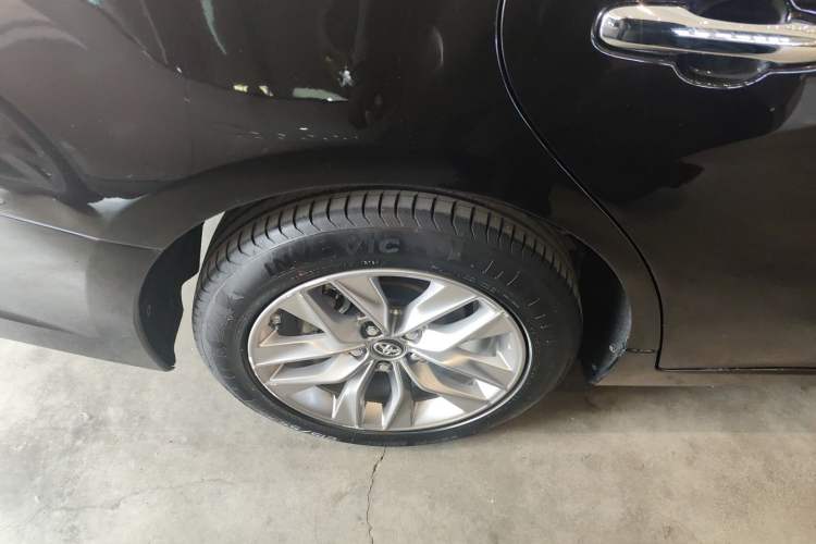 Used Toyota Avalon 2019 Dual-Engine 2.5L Luxury Edition China VI Standard Right Rear Wheel Hub