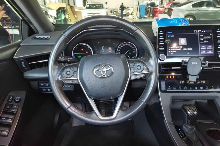 Used Toyota Avalon 2019 Dual-Engine 2.5L Luxury Edition China VI Standard Steering Wheel