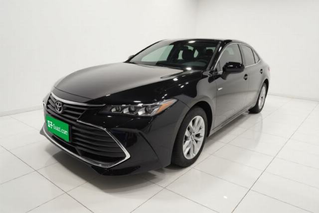 Used Toyota Avalon 2019 Dual-Engine 2.5L Luxury Edition China VI Standard