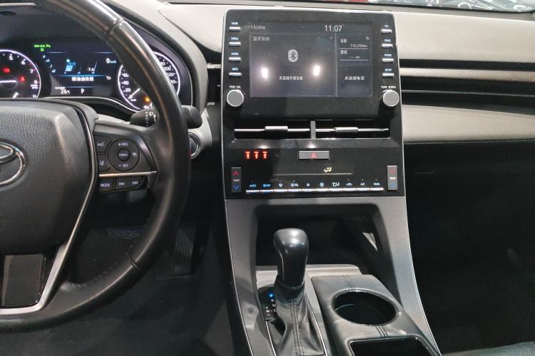 Used Toyota Avalon 2019 2.0L XLE Premium Edition China VI Audio And AC Panel