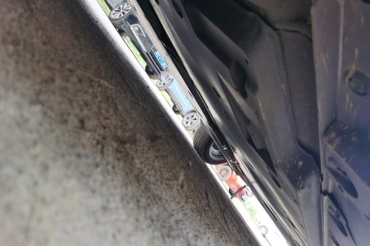 Used Toyota Avalon 2019 2.0L Ambition Edition China VI Chassis Front Left
