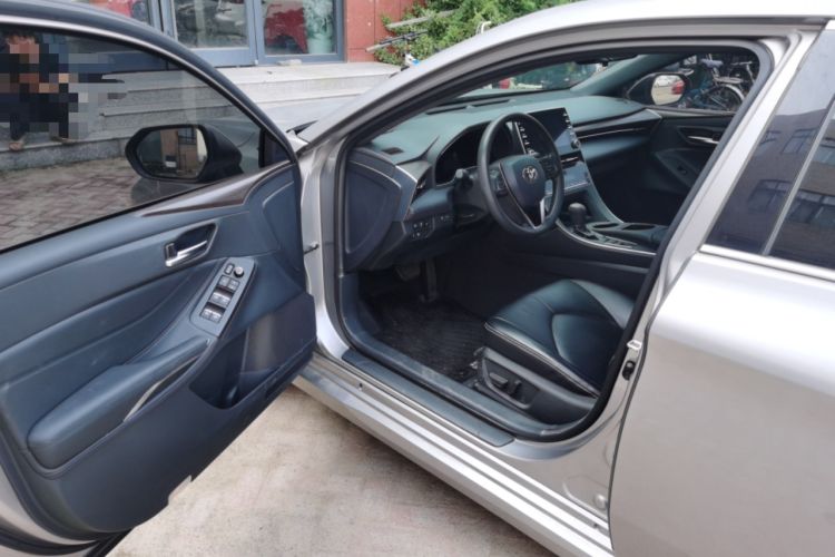 Used Toyota Avalon 2019 2.0L Ambition Edition China VI Driver Seat