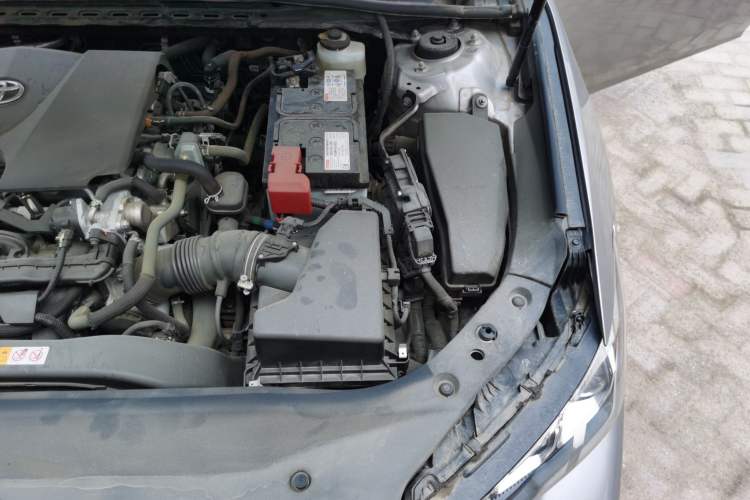 Used Toyota Avalon 2019 2.0L Ambition Edition China VI Engine Bay Left