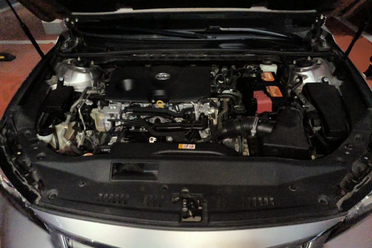 Used Toyota Avalon 2019 2.0L XLE Premium Edition China VI Engine Bay