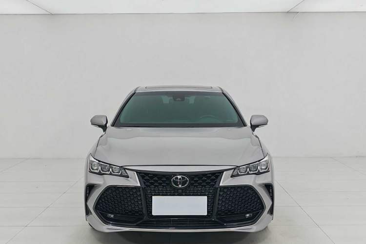Used Toyota Avalon 2019 2.0L Luxury Edition China VI Standard Exterior 1