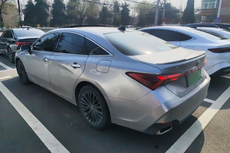 Used Toyota Avalon 2019 2.5L Touring Premium Version China VI Standard Exterior 2
