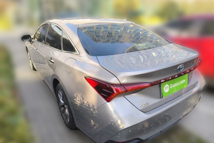 Used Toyota Avalon 2019 Dual-Engine 2.5L Luxury Edition China VI Standard Exterior 3