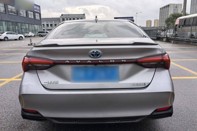 Used Toyota Avalon 2019 Dual-Engine 2.5L Luxury Edition China VI Standard Exterior 3
