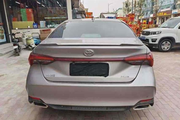 Used Toyota Avalon 2019 2.0L XLE Premium Edition China VI Exterior 4