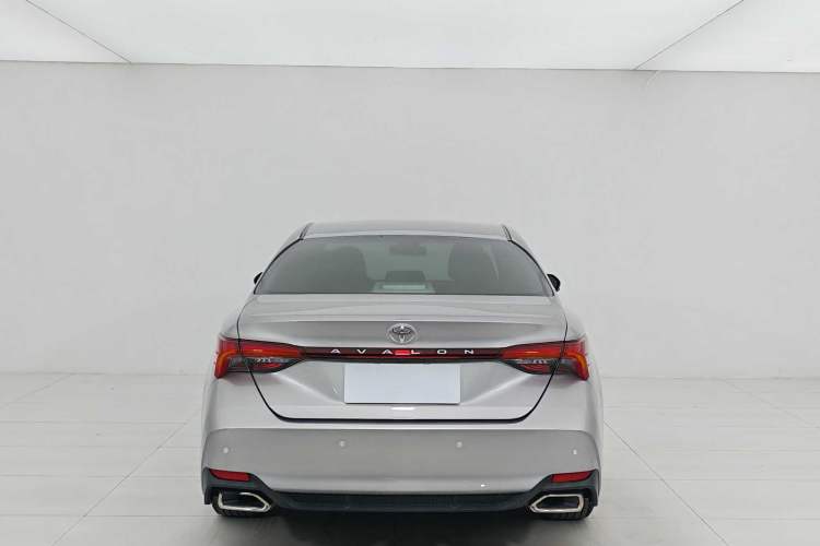 Used Toyota Avalon 2019 2.0L Luxury Edition China VI Standard Exterior 4