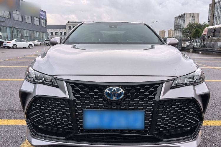 Used Toyota Avalon 2019 Dual-Engine 2.5L Luxury Edition China VI Standard Exterior 5
