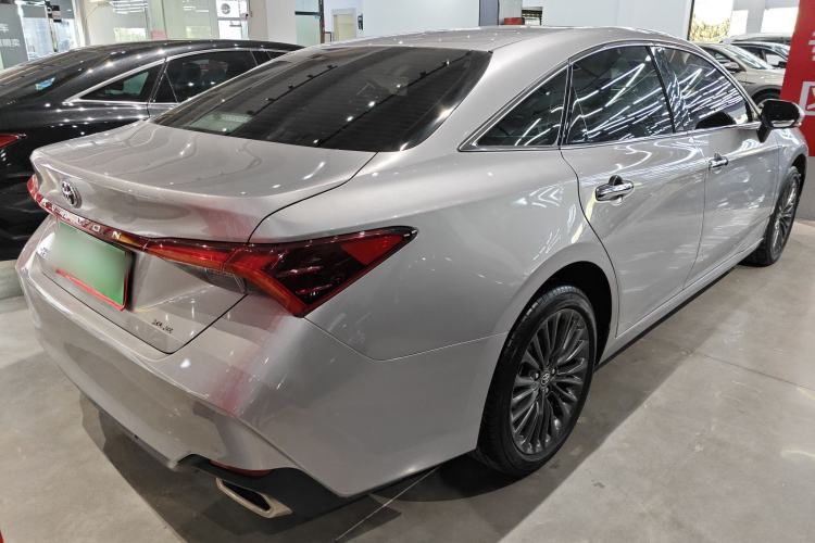 Used Toyota Avalon 2019 2.0L XLE Premium Edition China VI Exterior 5