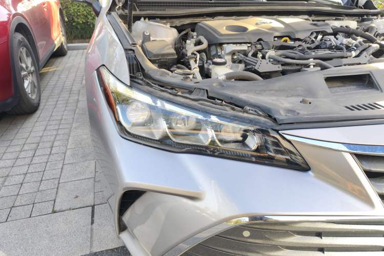 Used Toyota Avalon 2019 Dual-Engine 2.5L Luxury Edition China VI Standard Exterior 6