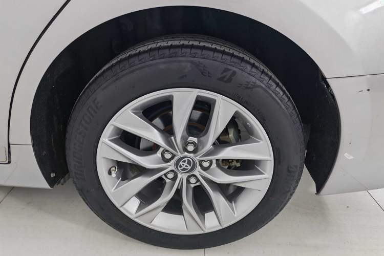 Used Toyota Avalon 2019 2.0L Luxury Edition China VI Standard Exterior 7