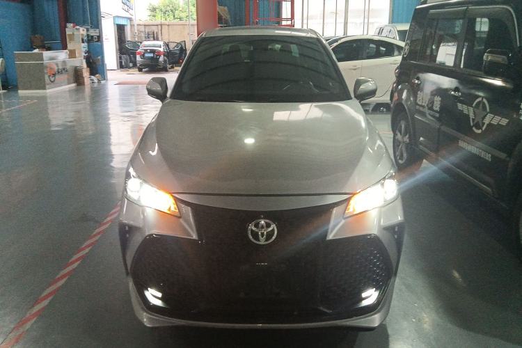 Used Toyota Avalon 2019 2.0L Luxury Edition China VI Standard Front
