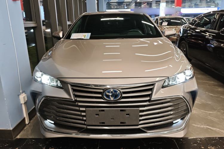 Used Toyota Avalon 2019 Dual-Engine 2.5L Luxury Edition China VI Standard Front