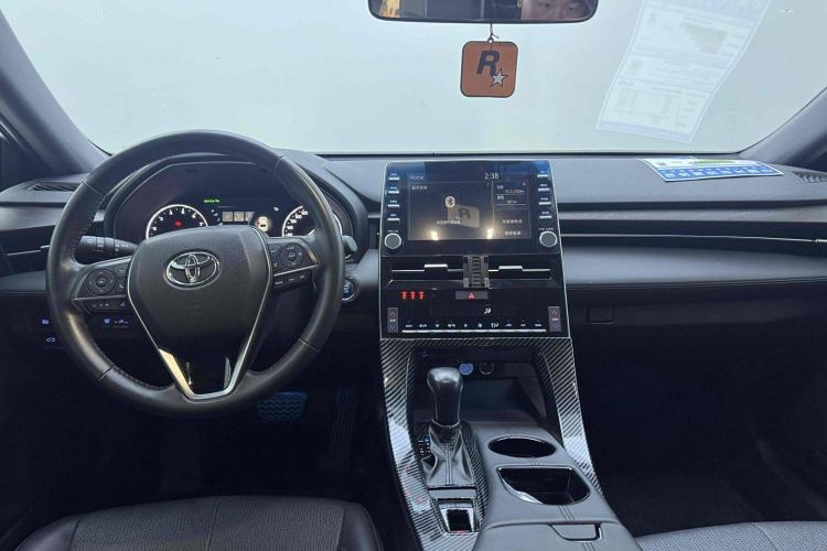 Used Toyota Avalon 2019 2.0L XLE Premium Edition China VI Interior 2