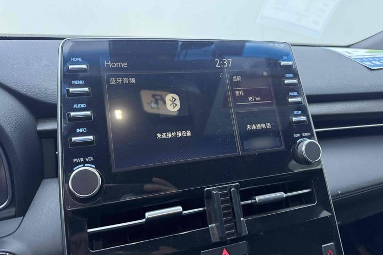 Used Toyota Avalon 2019 2.0L XLE Premium Edition China VI Interior 4