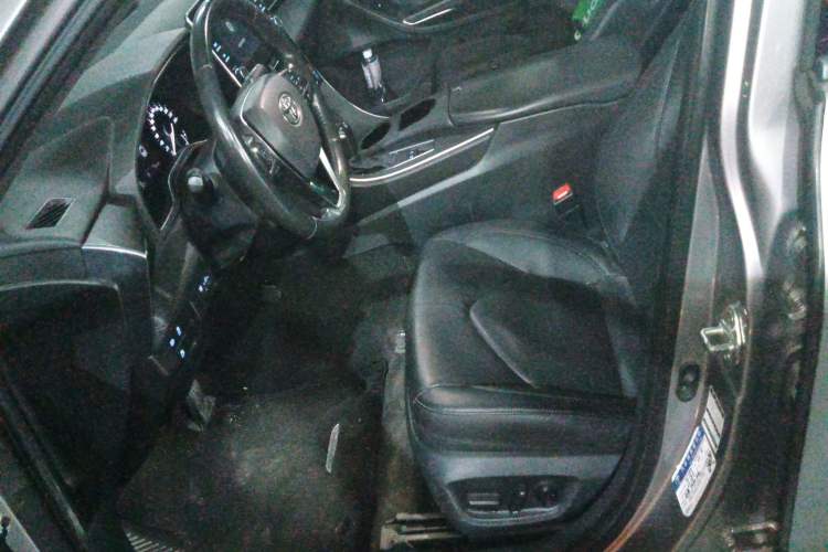 Used Toyota Avalon 2019 2.0L Luxury Edition China VI Standard Left Front Seat